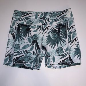 🆕Tropical Print Senita Shorts